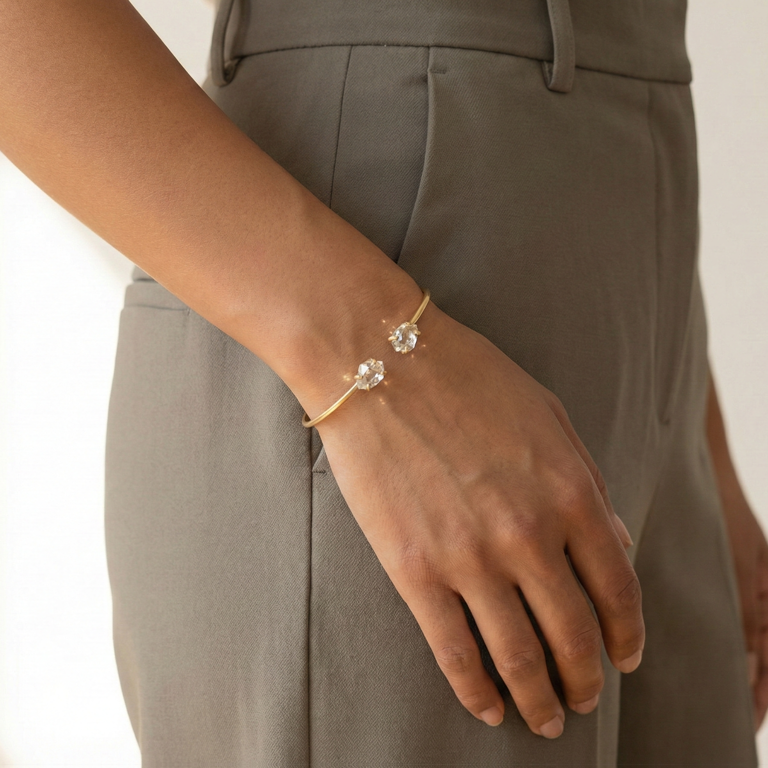 Trueform Herkimer cuff