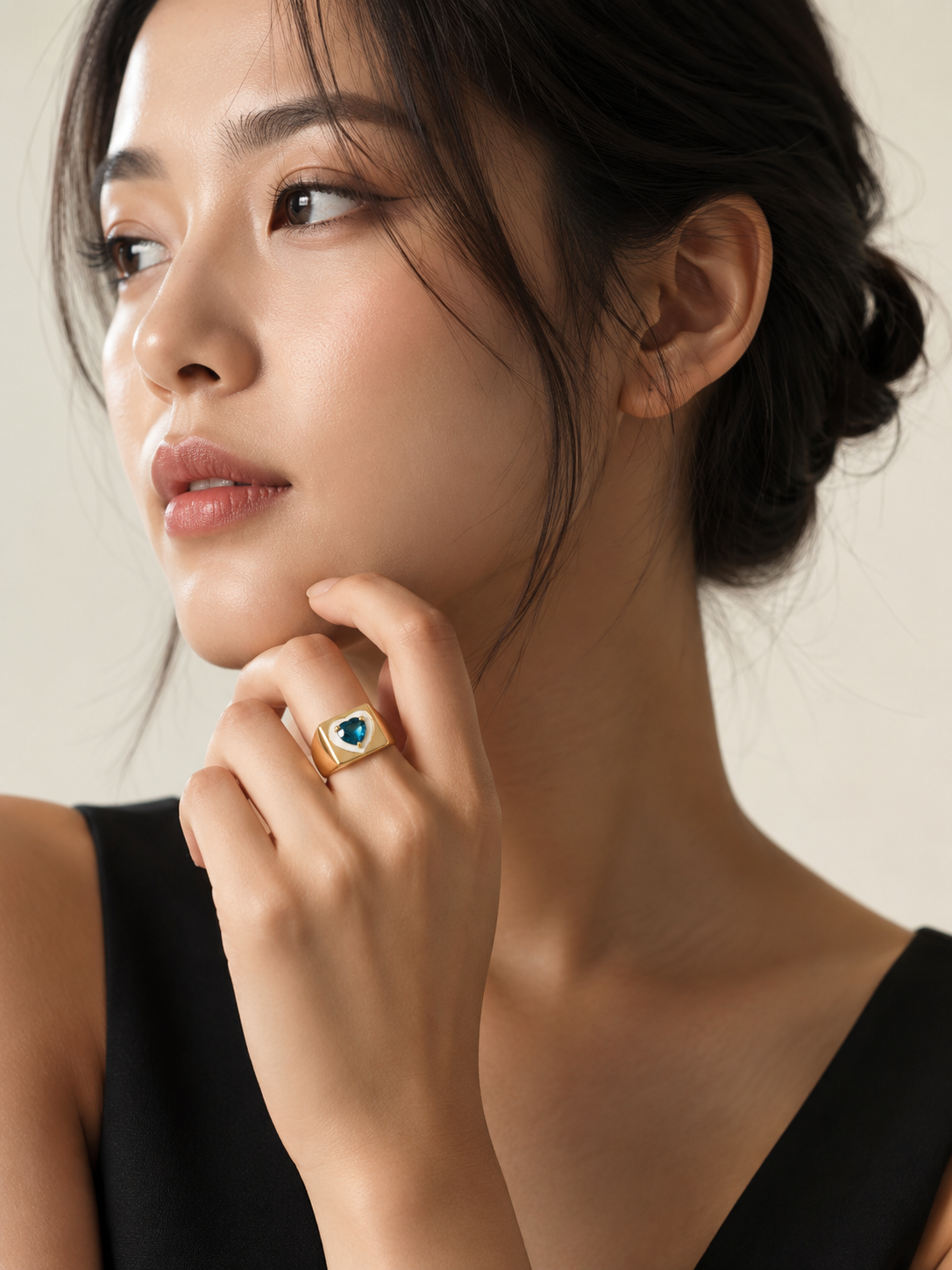 Radiant London Blue Topaz Heart Enamel Signet Ring