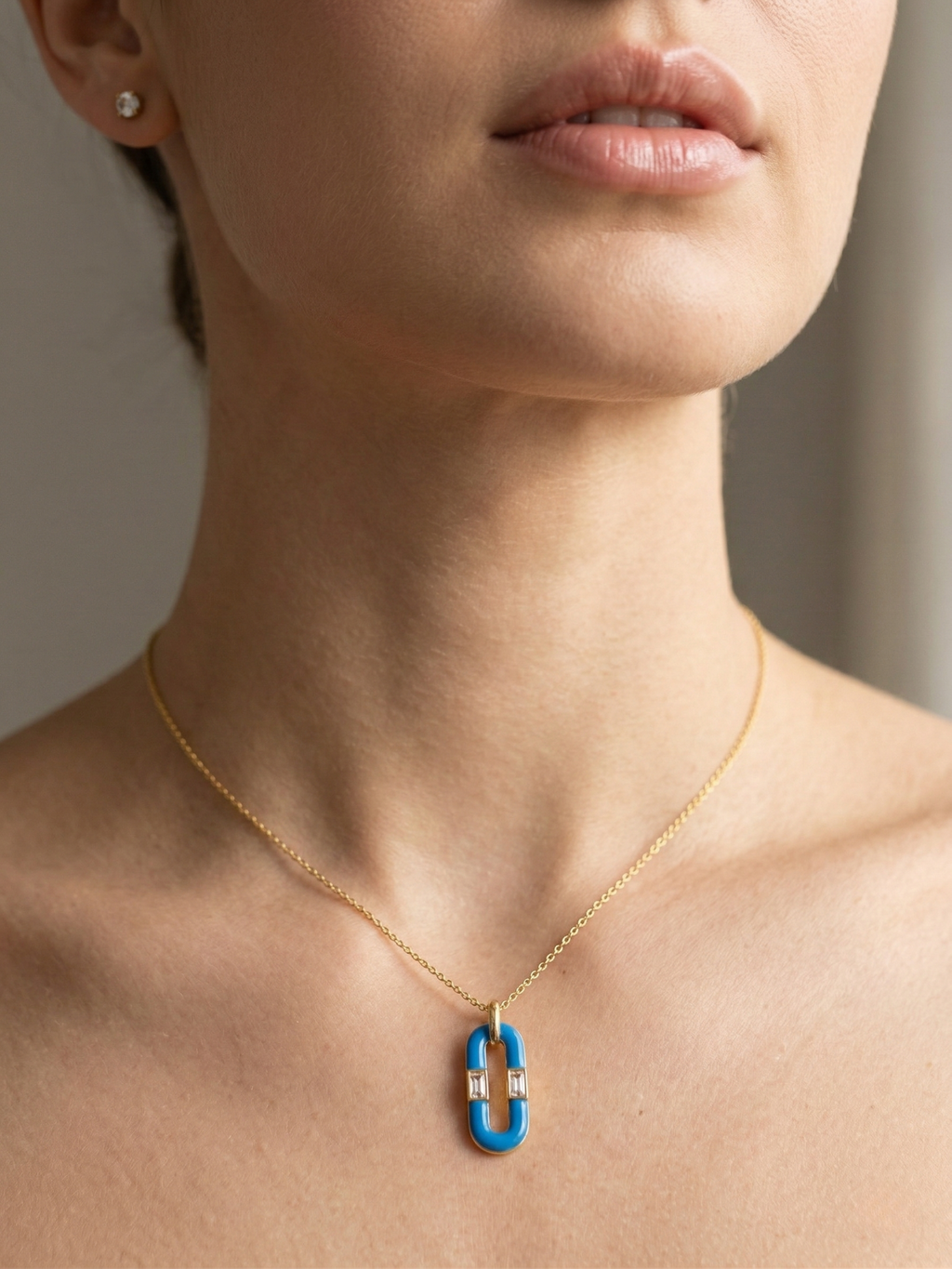 Brilliant White Topaz Pendant