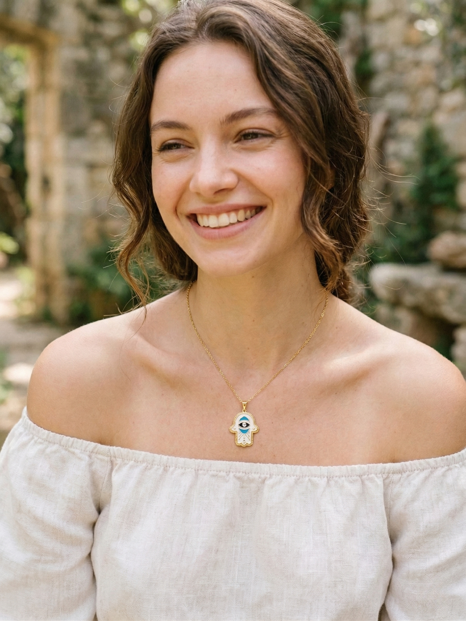 Brilliant White Topaz Pendant - Hover